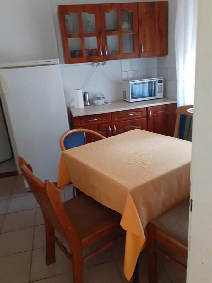 Malomtavi Vendeghaz Hotel Tapolca Buitenkant foto